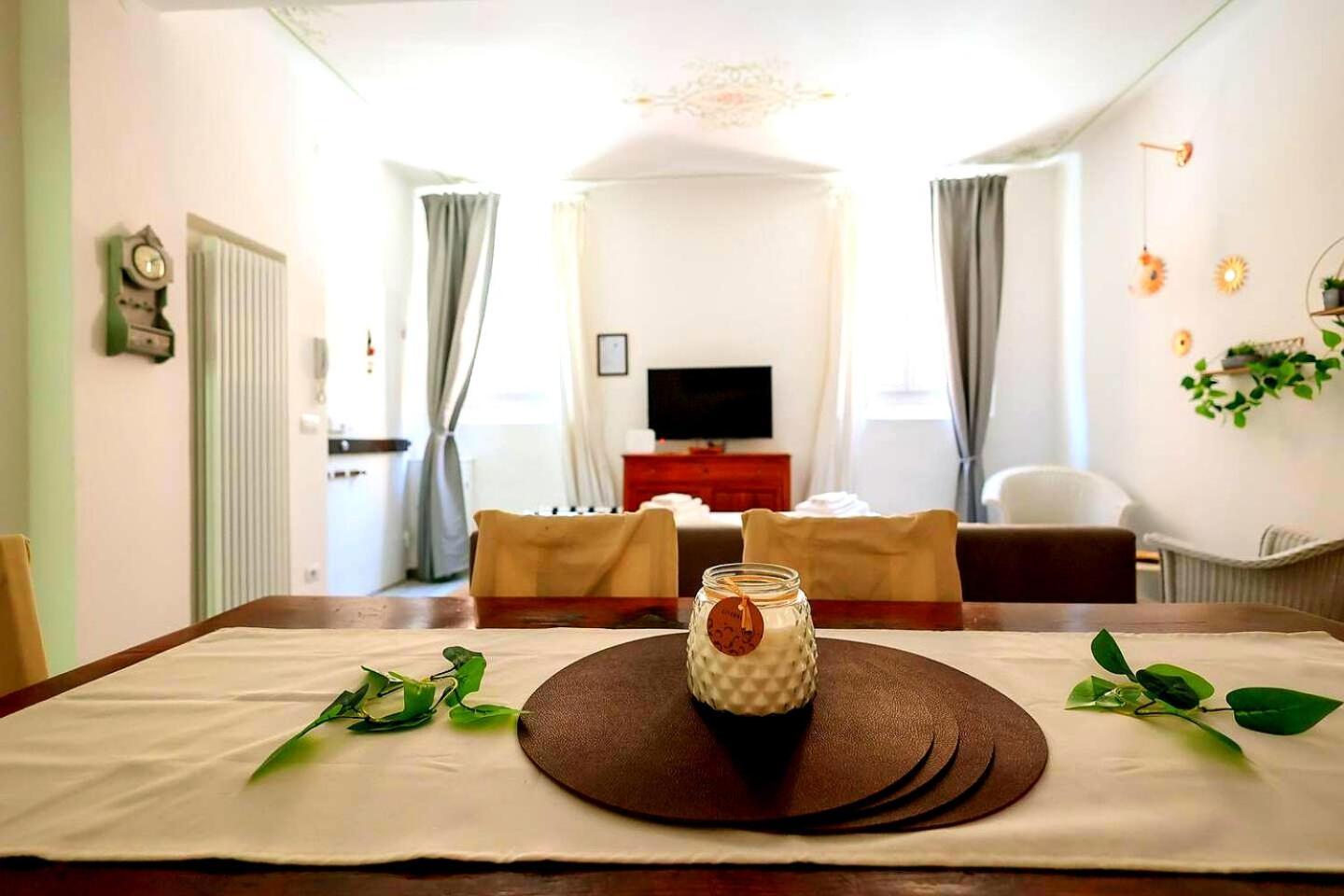 Apartamento Oasis In The Centre Of Bolonia Exterior foto
